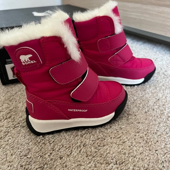 Sorel Unisex-Child Whitney II Strap Waterproof Snow Boot Baby/Todler Size 4 - Picture 1 of 4